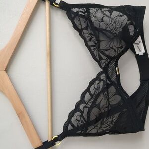 Chantelle Wire Free Lace Bra